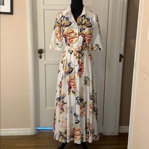 Badgley Mischka NWT white flower dress. Size 4